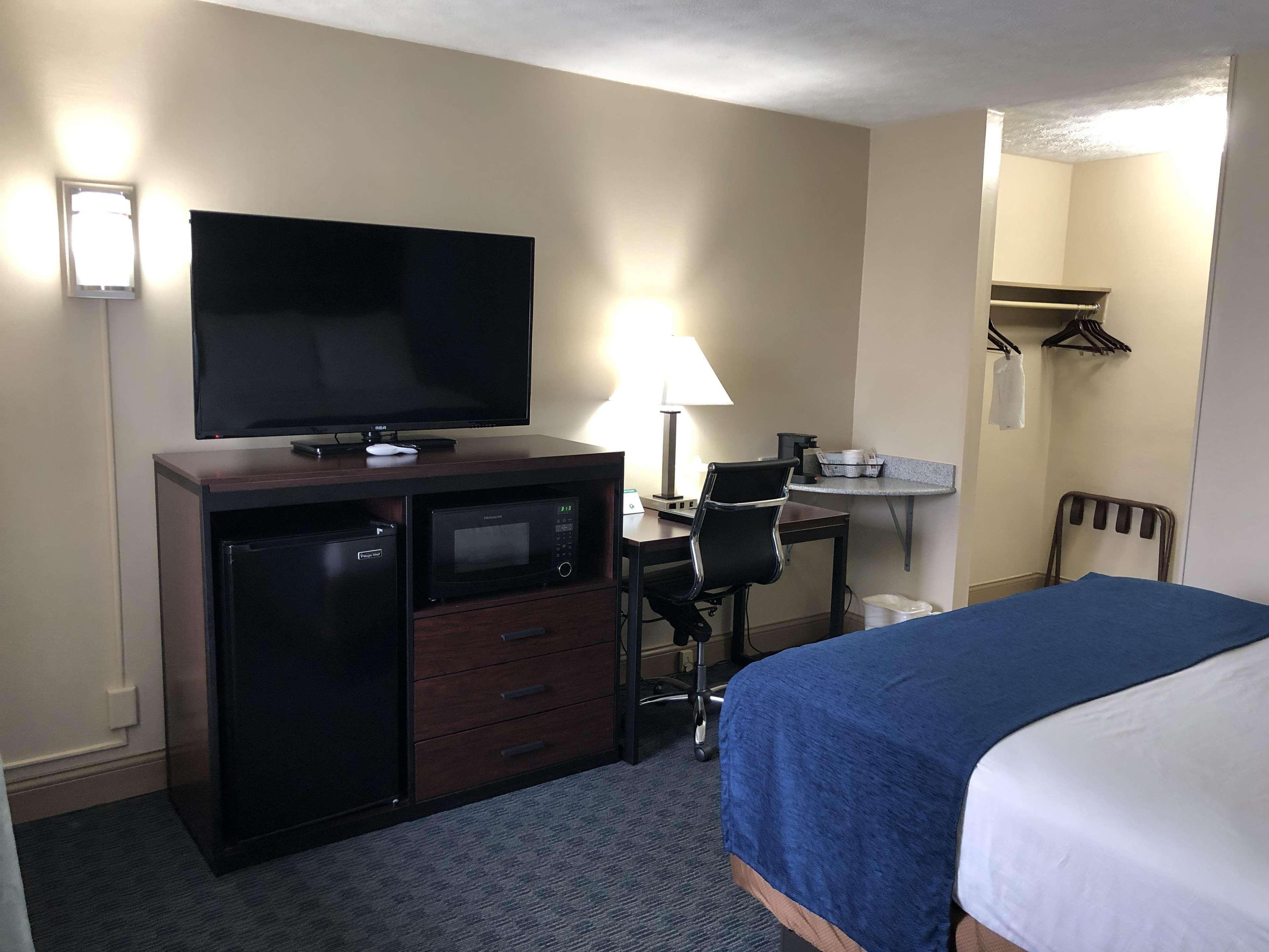 Surestay Hotel By Best Western Bardstown General Nelson Εξωτερικό φωτογραφία