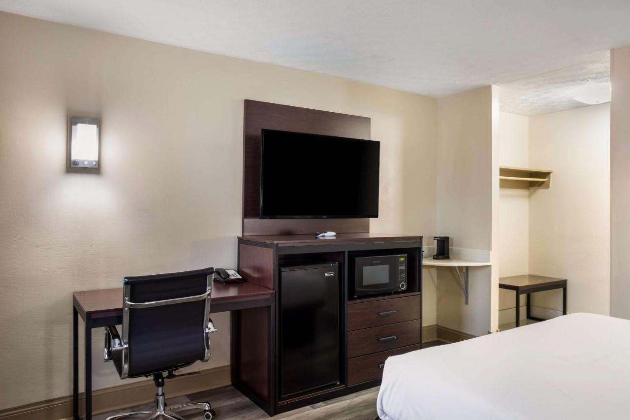 Surestay Hotel By Best Western Bardstown General Nelson Εξωτερικό φωτογραφία