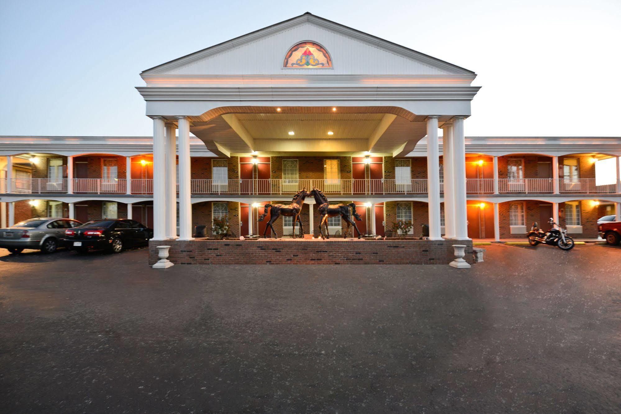 Surestay Hotel By Best Western Bardstown General Nelson Εξωτερικό φωτογραφία